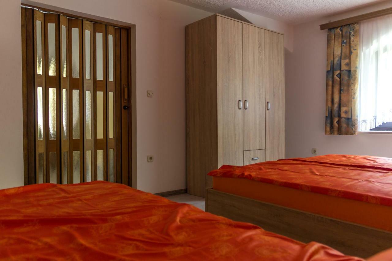 Krivec Apartment Luce Exterior photo